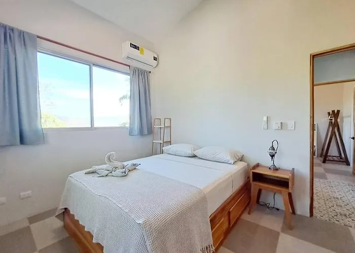 Casa Nube, 3 Mins To Beaches Сasa de vacaciones *